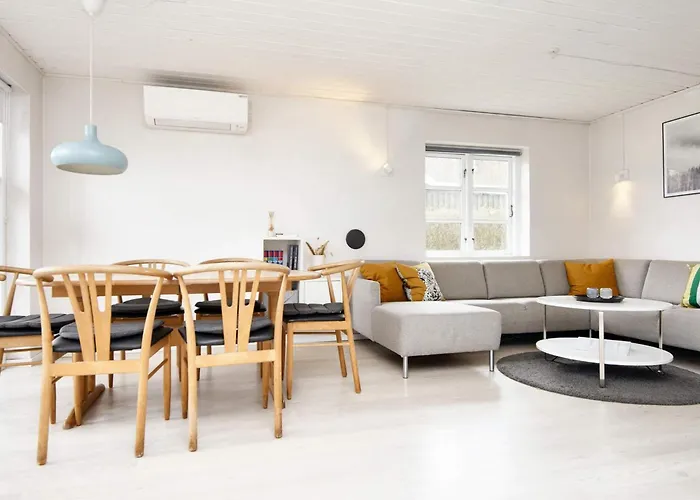 Cozy Retreat Near - By Traum Feriehus